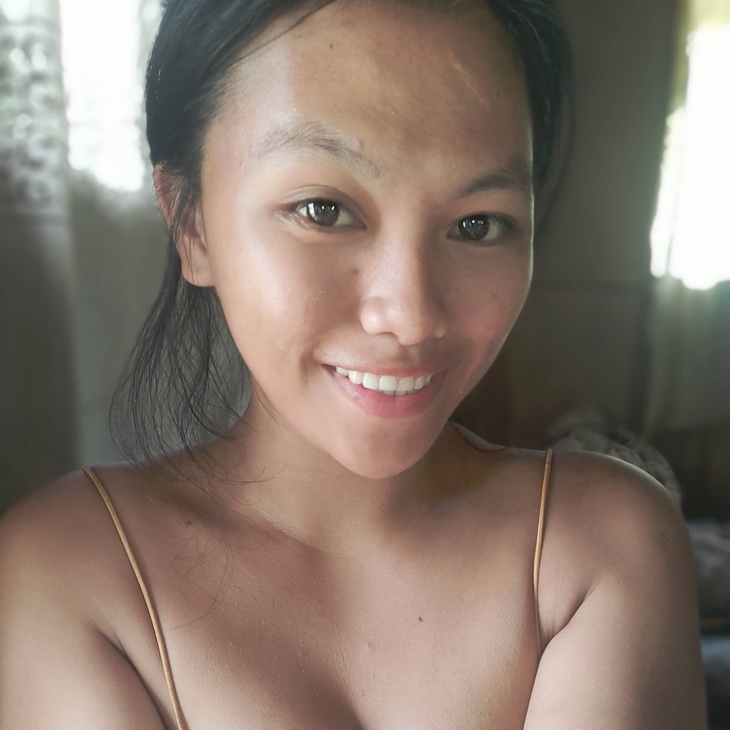 LiveOMG - Live Video Streams. Periscope, YouNow, Vichatter, Smotri.com,  Fotka, Meerkat, and etc.